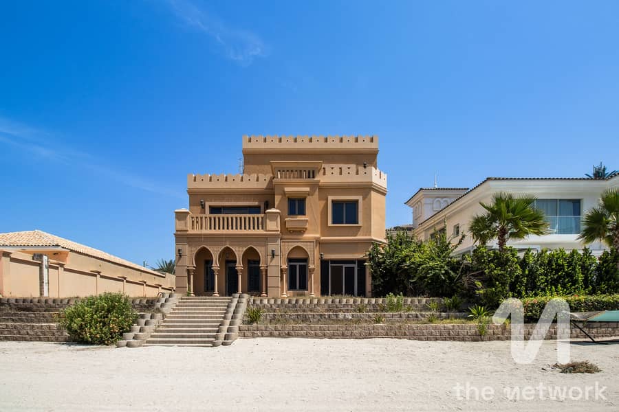 Rare 5BR Villa | Prime Location | Beach Villa Rare 5BR Villa | Prime Location | Beach Villa