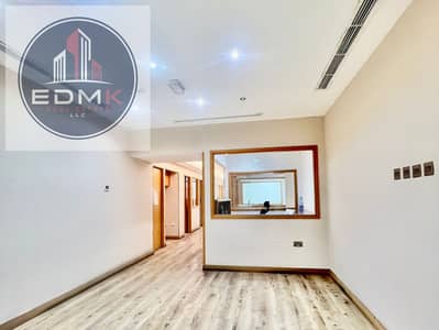 Office zum zur Miete in Bur Dubai, Dubai - fed84610-4601-46ab-bfb9-e4ccc94cde08. jpg