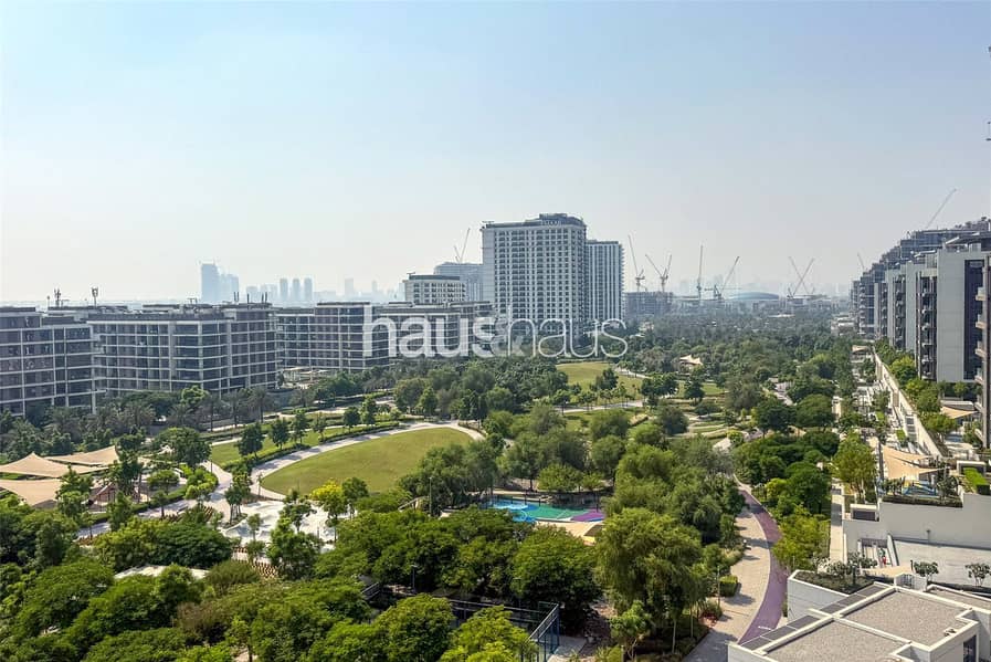Corner Unit | Park Views | Viewings Available Corner Unit | Park Views | Viewings Available
