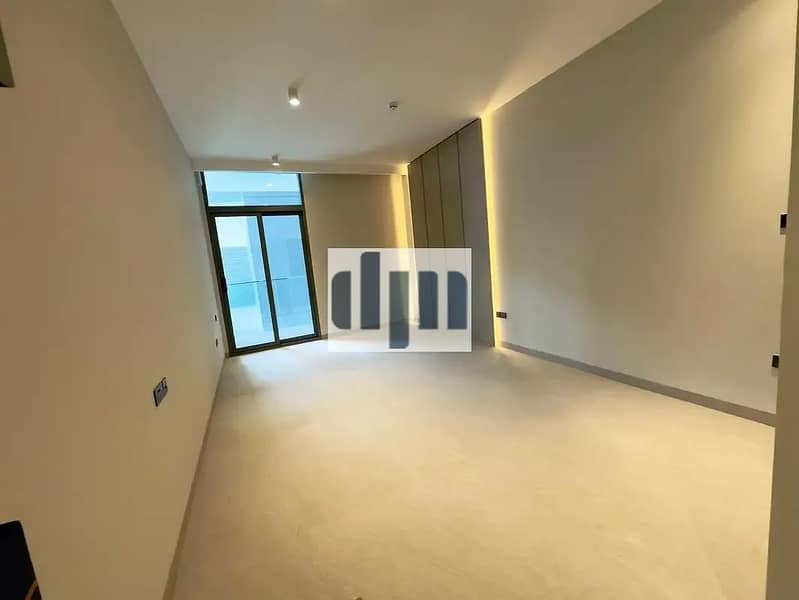 18 Image 18