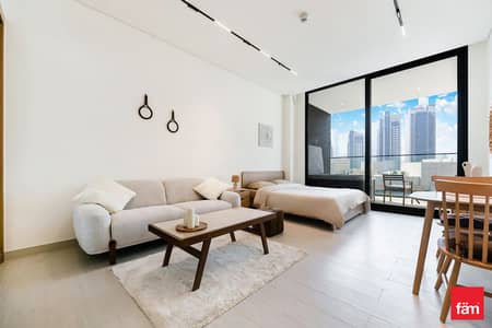 Studio for Rent in Business Bay, Dubai - Prime Location | Burj View | Vacant Studio for Rent in Business Bay, Dubai - Prime Location | Burj View | Vacant