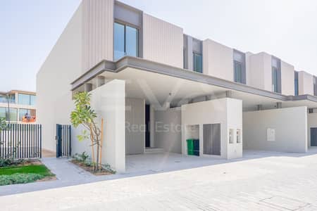 3 Bedroom Townhouse for Rent in Nad Al Sheba, Dubai - LARGE PLOT | PRIME LOCATION | PEACEFUL COMMUNITY