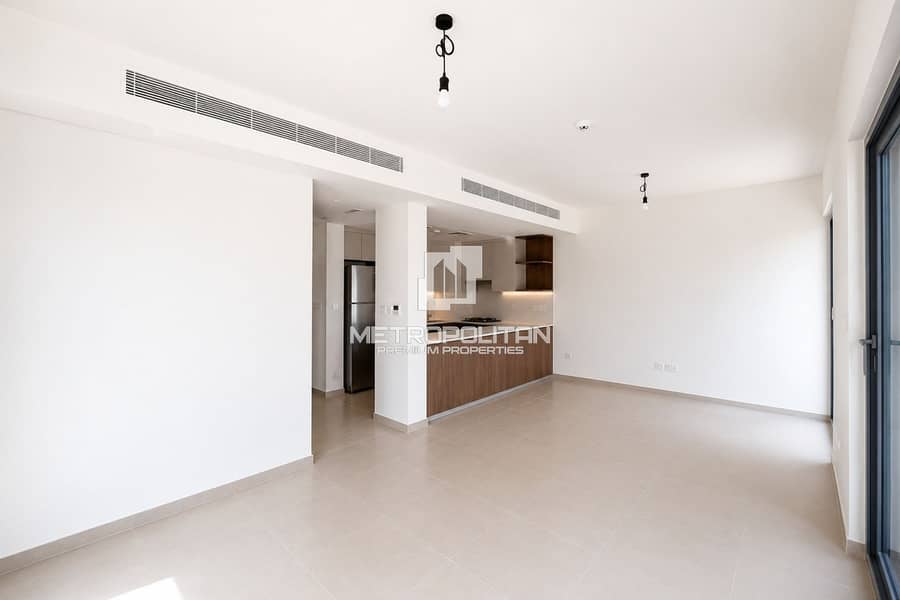 Price Reduced | Single Row | Landscaped Price Reduced | Single Row | Landscaped