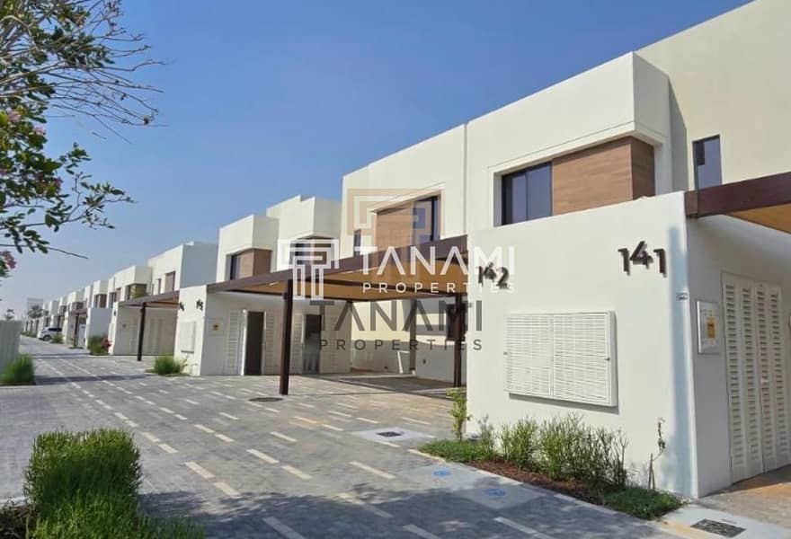 Hot Deal | Prime Location | Vacant | High ROI Hot Deal | Prime Location | Vacant | High ROI