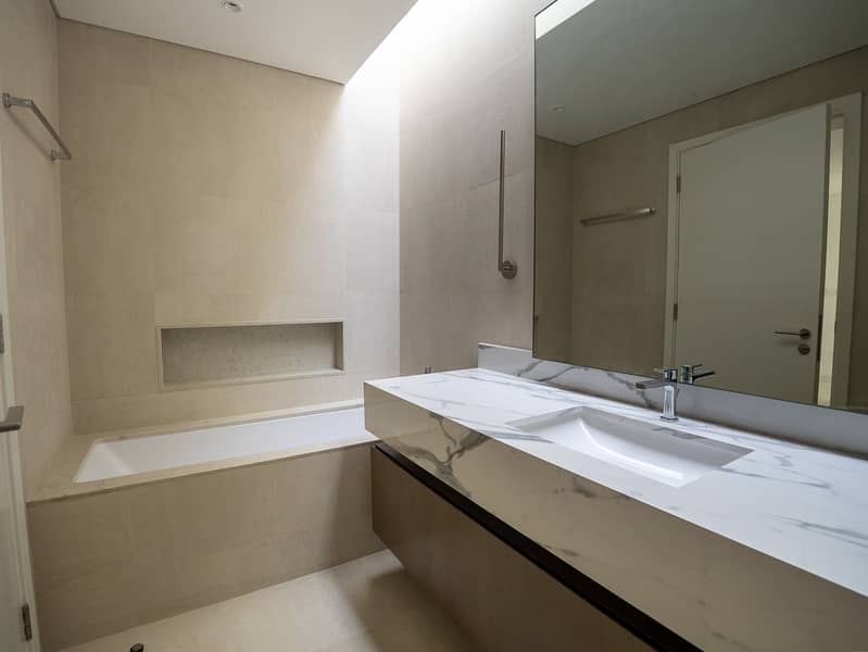 16 DSC03740-HDR. jpg