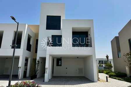 4 Bedroom Townhouse for Sale in Arabian Ranches 3, Dubai - G Plus 2 Layout | Corner Unit I Single Row