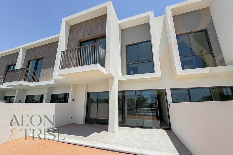 3bed plus maid | Central Park | Single Row 3bed plus maid | Central Park | Single Row