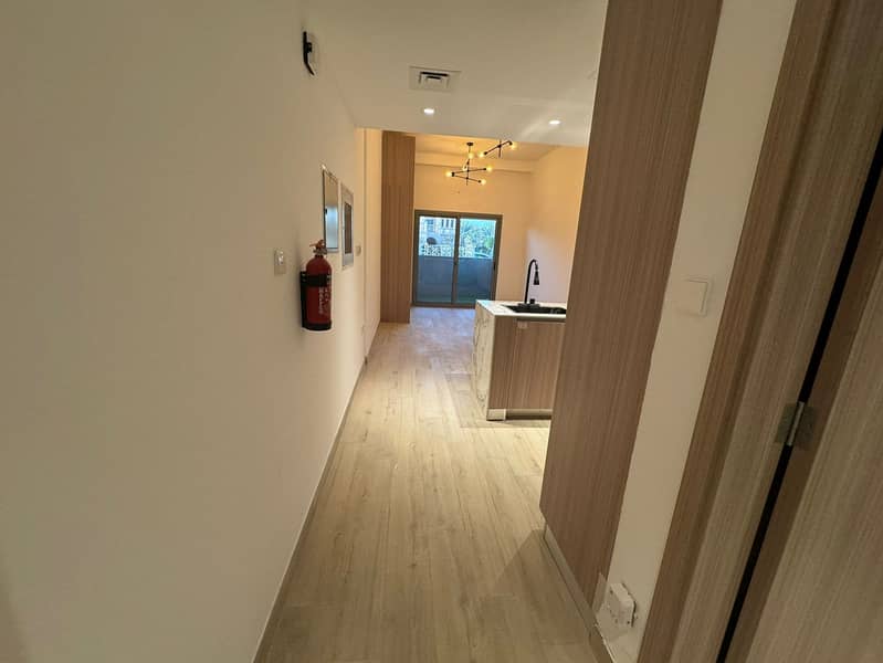 READY | MODERN STUDIO | PRIME LOCATION | BALI RESIDENCE - Image 6