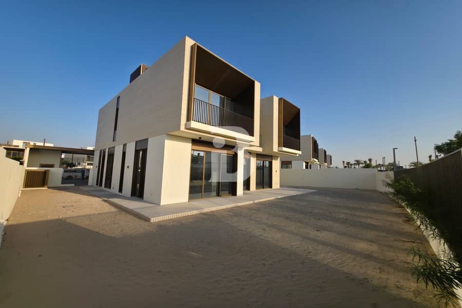 5BR + Maid’s Villa | Prime Location | Vacant 5BR + Maid’s Villa | Prime Location | Vacant