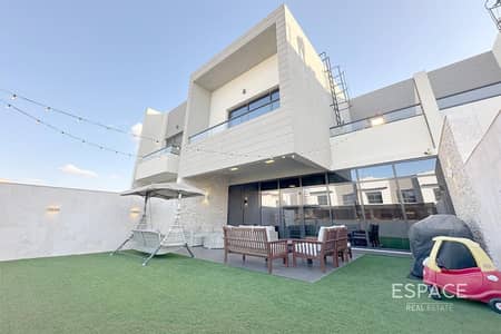 4 habitaciones Villa para en Alquiler en Al Furjan, Dubai - Villa en Al Furjan,Quortaj, 4 dormitorios, 225000 AED - 15484003 4 habitaciones Villa para en Alquiler en Al Furjan, Dubai - Villa en Al Furjan,Quortaj, 4 dormitorios, 225000 AED - 15484003