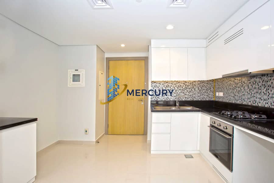 9 Damac-Aykon-city-business-bay-mercury-real-estate-+971555800213-rent-10. jpg