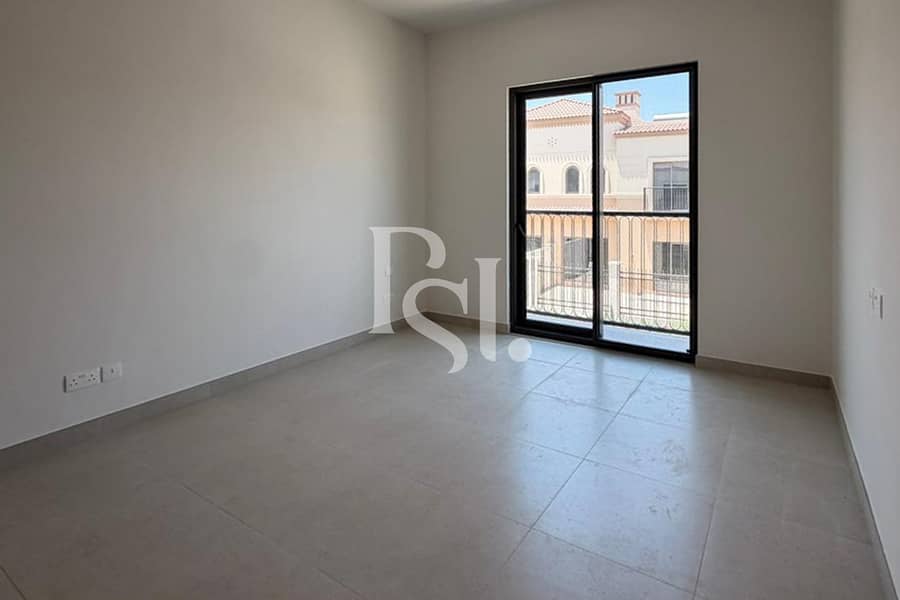 13 508287-TH6489-Zayed-City-Bloom-Living-Townhouse-3-Bedroom-053. jpg