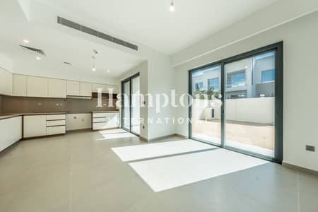 3 Bedroom Townhouse for Rent in Arabian Ranches 2, Dubai - Unfurnished Townhouse | Available from 23rd July