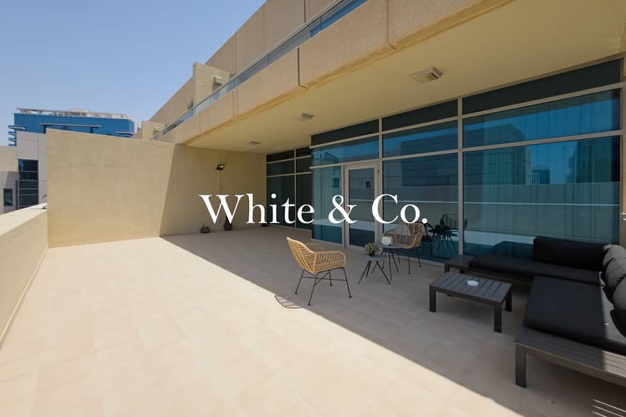 Upgraded Property | Vacant | Unique Unit Upgraded Property | Vacant | Unique Unit