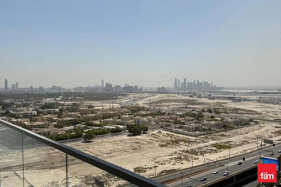 Luxury Living | Dubai Mall Access | Vacant Luxury Living | Dubai Mall Access | Vacant
