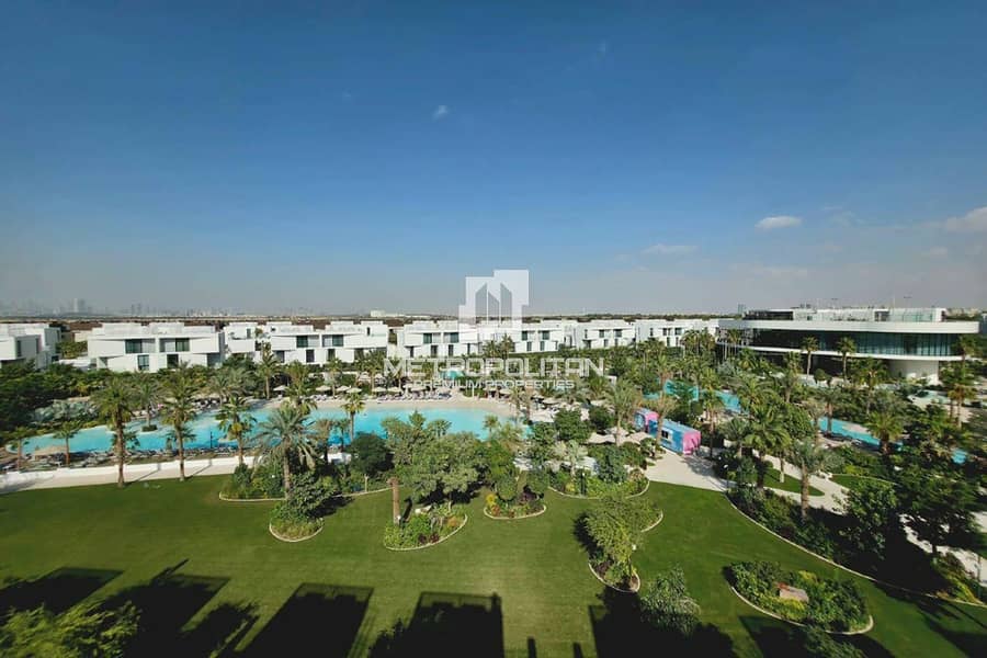 Luxury Living | Large Layout | Move In Now Luxury Living | Large Layout | Move In Now