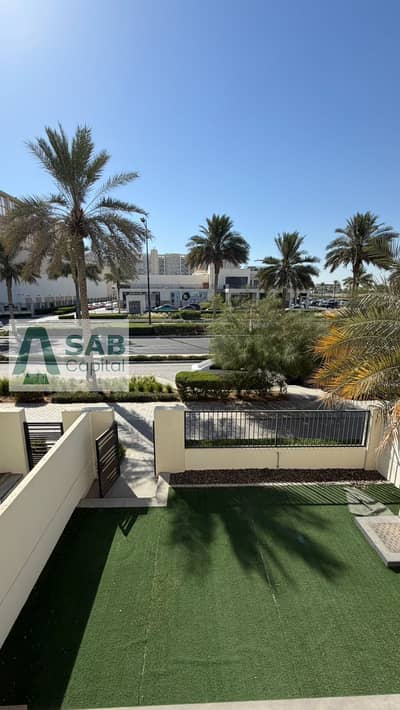 3 Schlafzimmer Townhouse zum zur Miete in Town Square, Dubai - 159bfb93-c0e5-4bd0-8471-c464a4bb9724. jpg