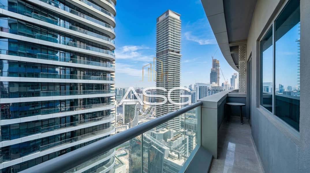 12 07_balcony_city_view_1. jpg