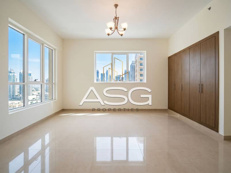9 img08_room_window2_1. png