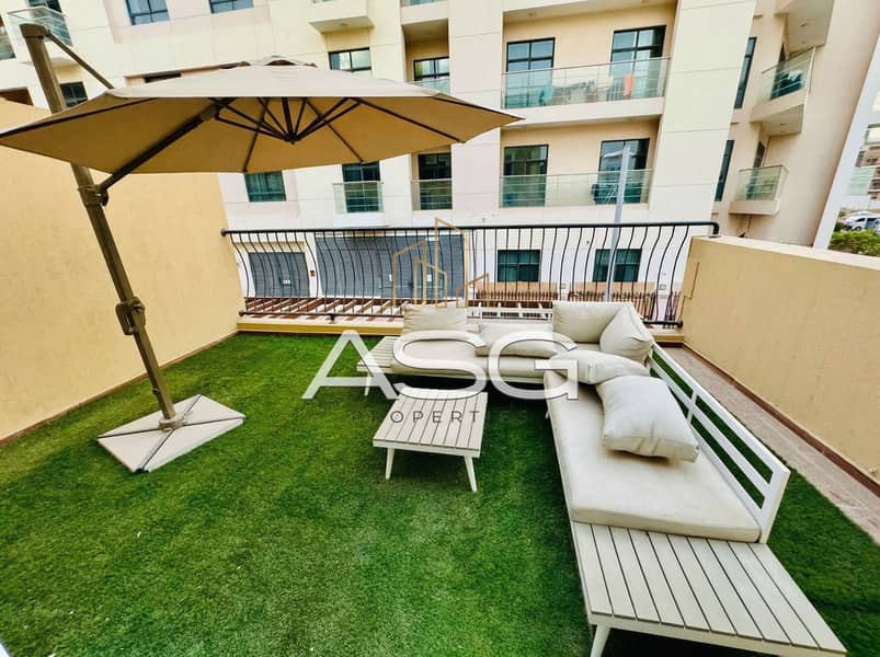 3 image_10_terrace_1. jpg
