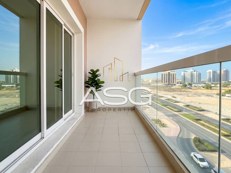 7 09_balcony_enhanced_1. jpg