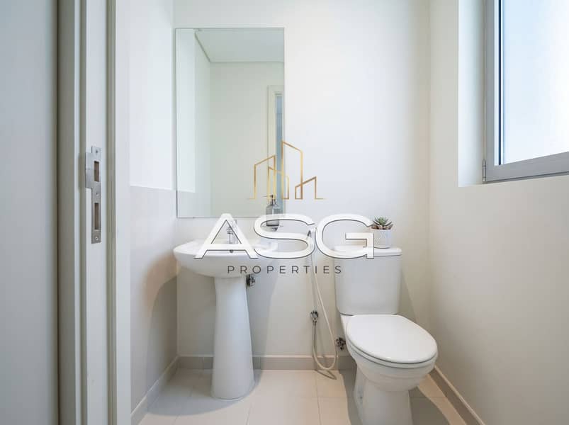 11 13_bathroom_main_1. png