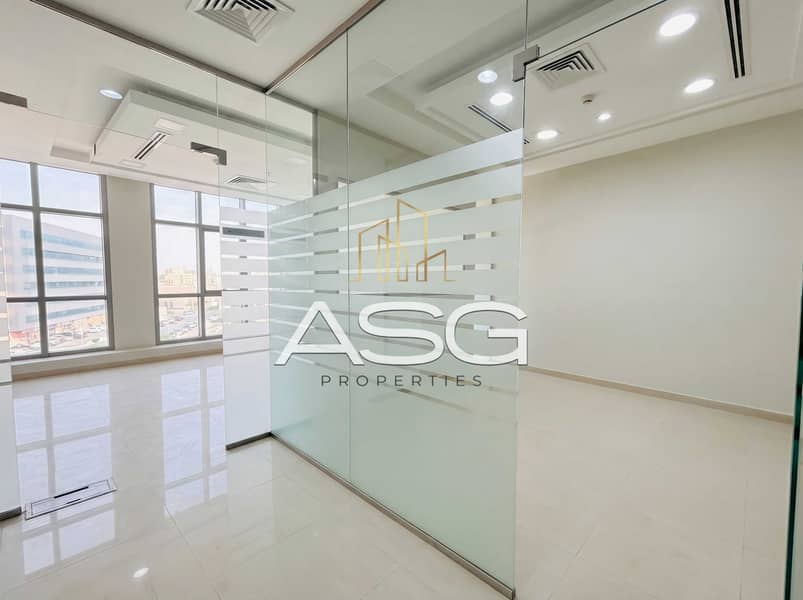 4 final_05_glass_partition_office_0958d216410d41588d64b95a0b2367c0. png