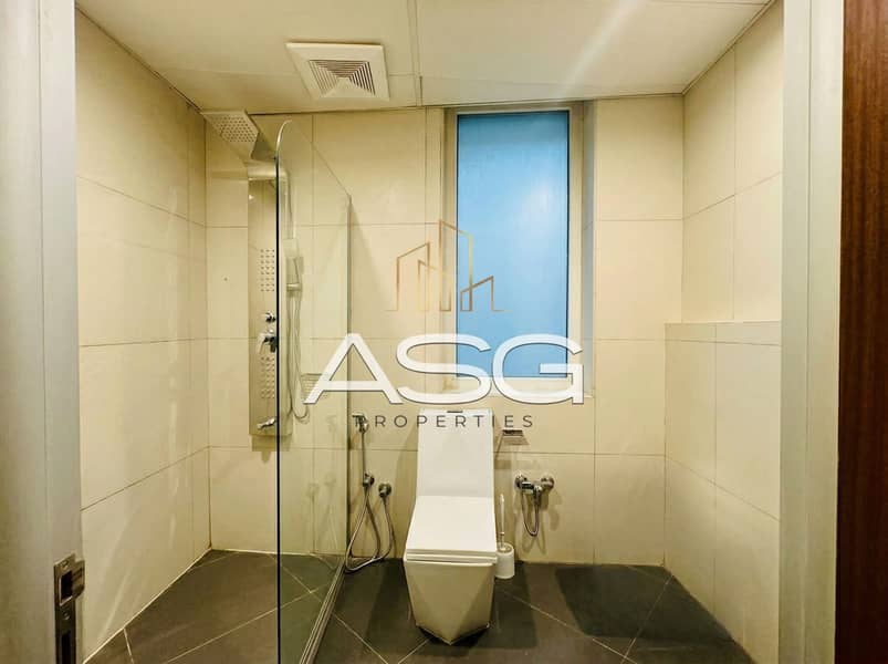 13 image_09_bathroom1_1. jpg