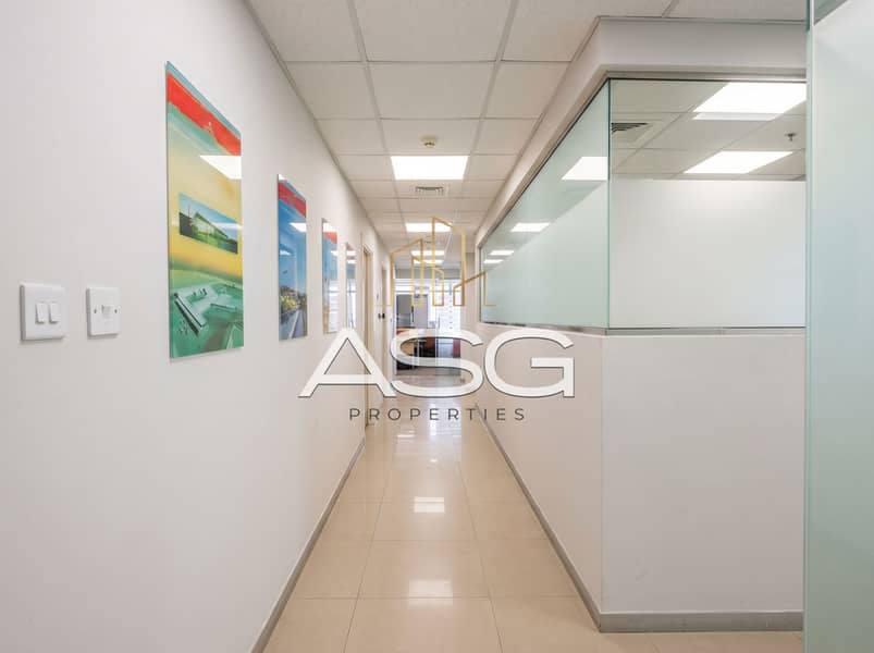 photo_05_hallway_art_1. png photo_05_hallway_art_1. png