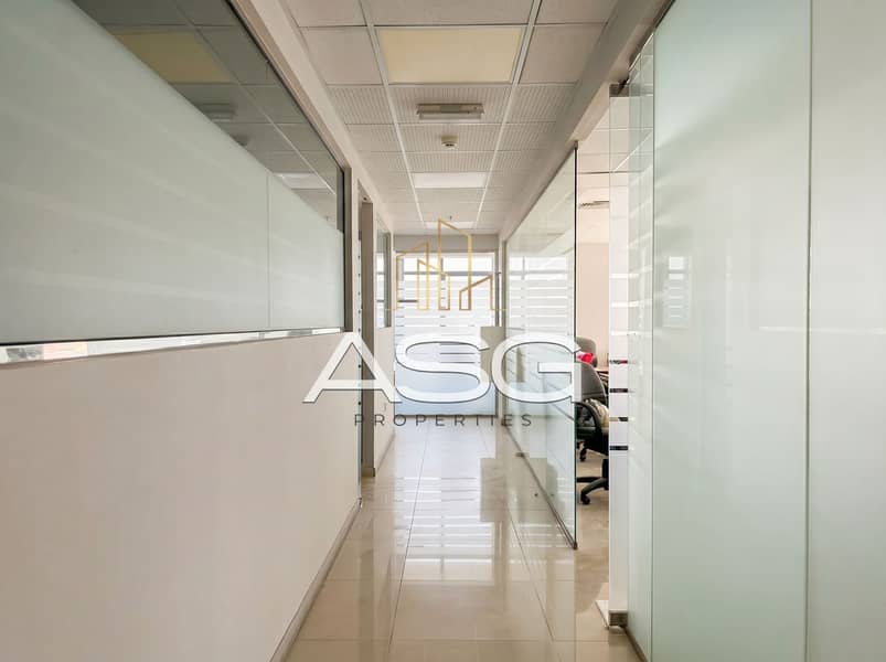 2 photo_01_corridor_frosted_glass_1. png