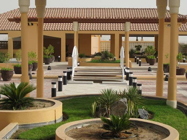 7 roof garden. jpg
