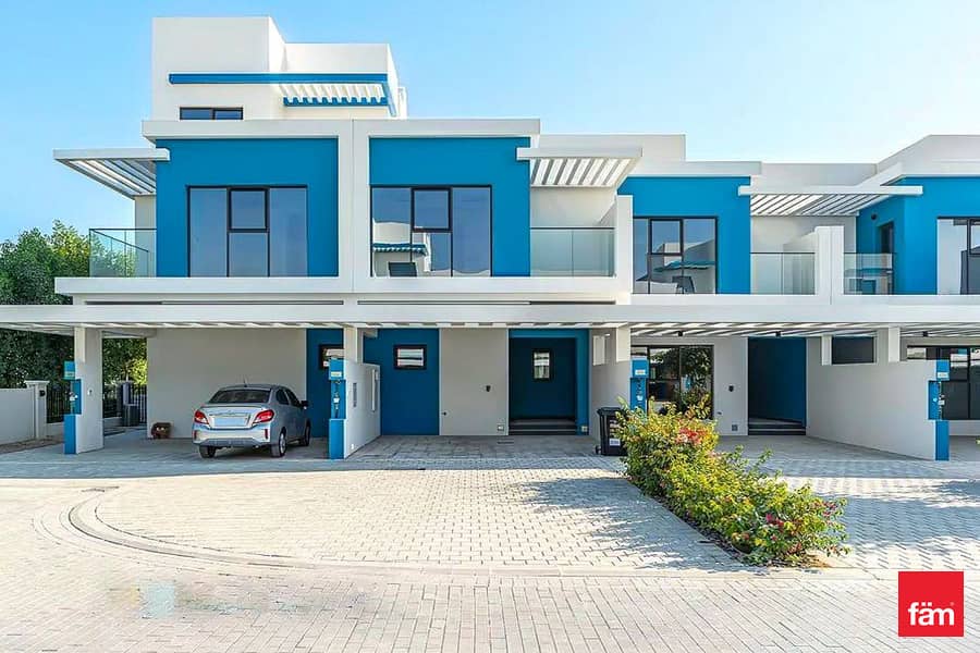 Brand New | Vacant | Luxury Villa | Prime Location Brand New | Vacant | Luxury Villa | Prime Location