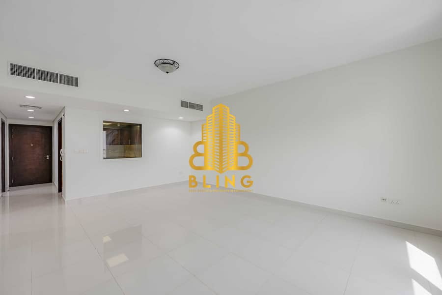 10 Living room5. jpg
