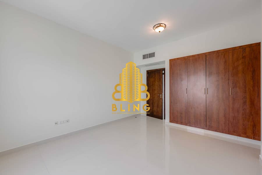 15 Bedroom 1 1. jpg