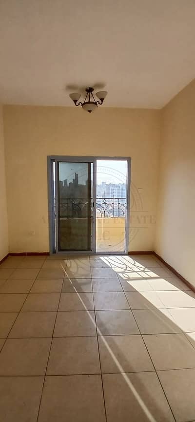 2 Slaapkamers Appartement te Huur in Bu Daniq, Sharjah - 20260617_171857. jpg
