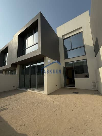 3 habitaciones Townhouse para en Alquiler en Wasl Gate, Dubai - WhatsApp Image 2025-08-07 at 16.37. 54 (2). jpeg 3 habitaciones Townhouse para en Alquiler en Wasl Gate, Dubai - WhatsApp Image 2025-08-07 at 16.37. 54 (2). jpeg