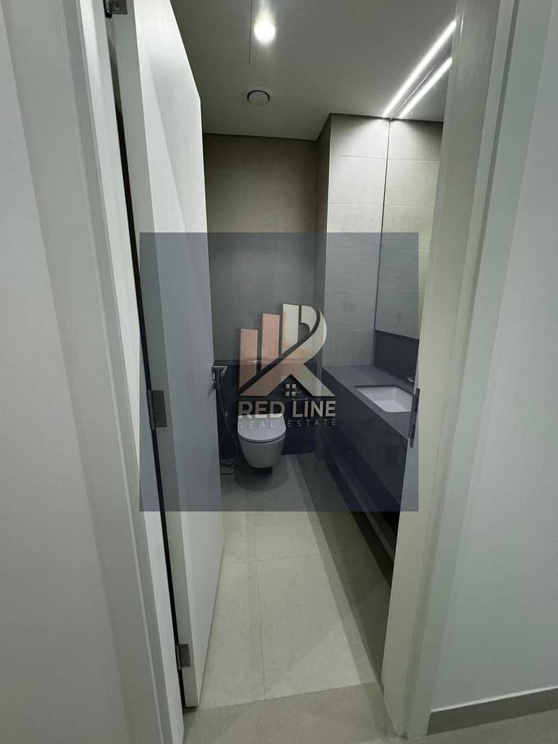 21 fe83be67-e92e-4f76-8dfd-eed578d4ca14. jpg