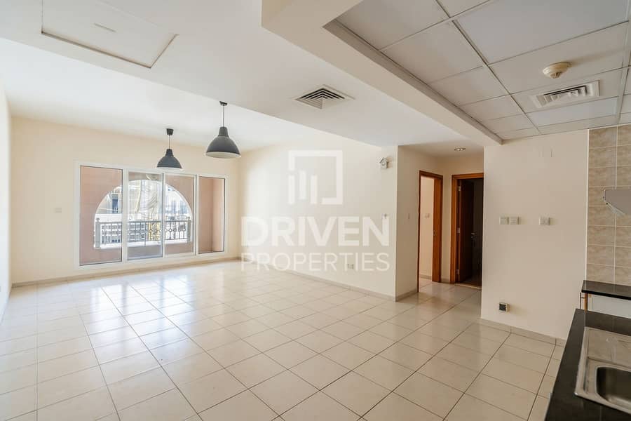 Burj Khalifa View | Modern Apt | Great Location Burj Khalifa View | Modern Apt | Great Location