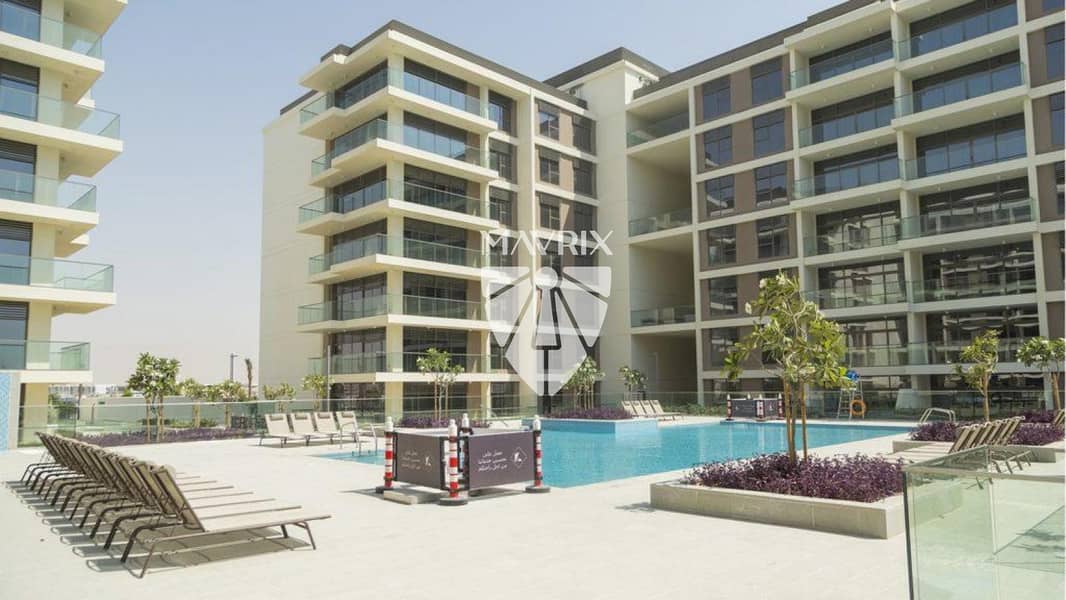 Vacant Residence | Pool & Park View Lifestyle Vacant Residence | Pool & Park View Lifestyle