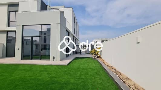Villa de 4 chambres à à louer à Al Furjan, Dubai - original-54A96CA4-79F7-4C1B-BBD2-402CD3E95620. jpeg