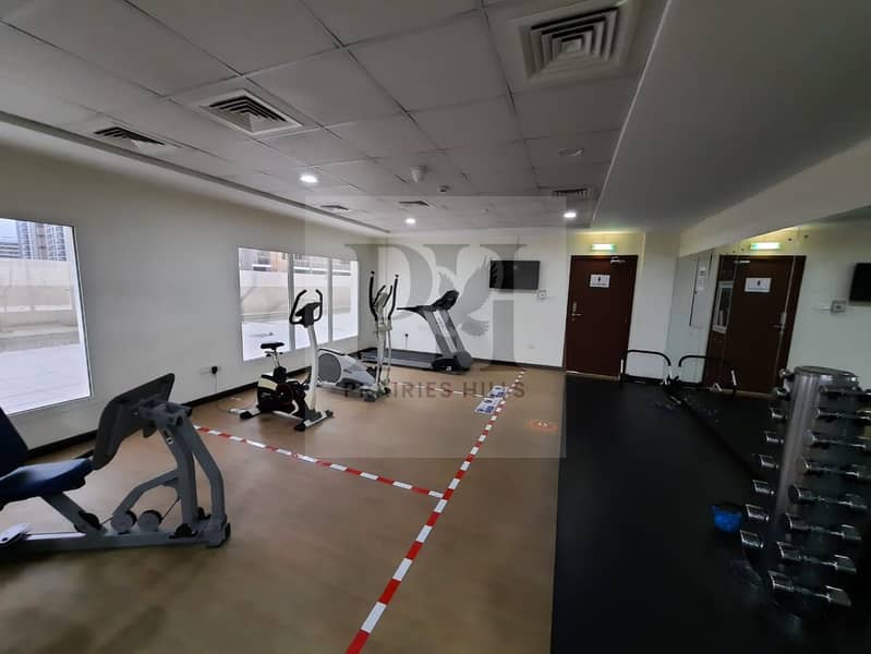6 gym 2. jpg