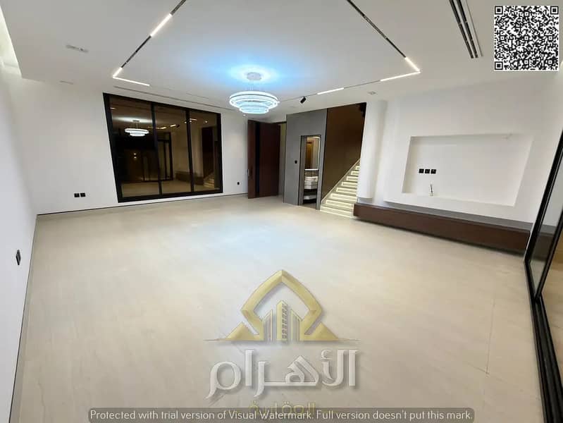 9 840676451-1066x800. webp