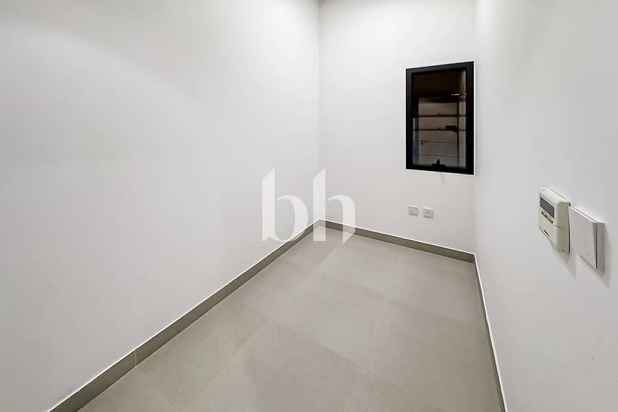 11 images image img