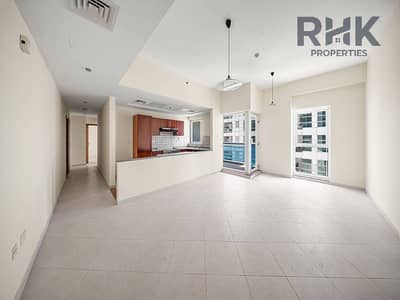 2 Slaapkamers Appartement te Huur in Dubai Marina, Dubai - Appartement in Dubai Marina,The Cascades, 2 slaapkamers, 120000 AED - 15291588 2 Slaapkamers Appartement te Huur in Dubai Marina, Dubai - Appartement in Dubai Marina,The Cascades, 2 slaapkamers, 120000 AED - 15291588