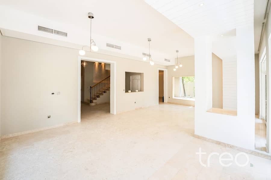 26 016 Courtyard CP3 Ponderosa, The Villa - 26. jpg
