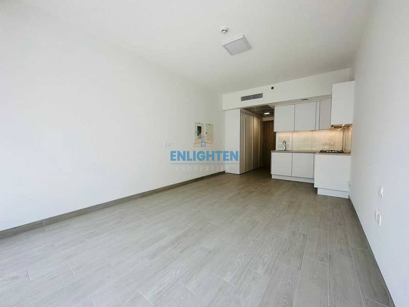 Standard Living | Spacious Studio | Modern Standard Living | Spacious Studio | Modern