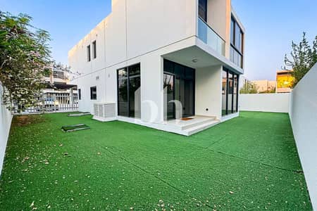 6 Bedroom Villa for Sale in DAMAC Hills 2 (Akoya by DAMAC), Dubai - images image img 6 Bedroom Villa for Sale in DAMAC Hills 2 (Akoya by DAMAC), Dubai - images image img