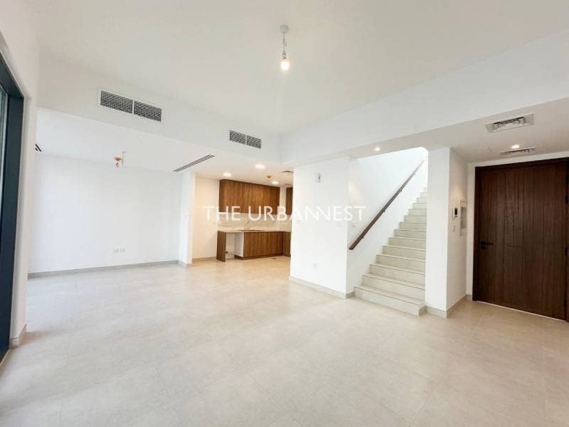 3Bed | Prime Location | Walk to Pool and Amenities 3Bed | Prime Location | Walk to Pool and Amenities