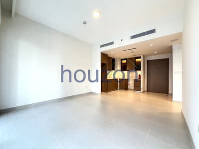 1 Bedroom Flat for Sale in Dubai Creek Harbour, Dubai - Beach Access | Modern 1BR | High Floor 1 Bedroom Flat for Sale in Dubai Creek Harbour, Dubai - Beach Access | Modern 1BR | High Floor