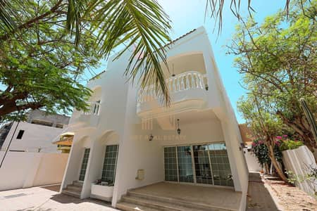 4 Bedroom Villa for Rent in Al Safa, Dubai - Spacious I Close to Safa Park I Multiple Options